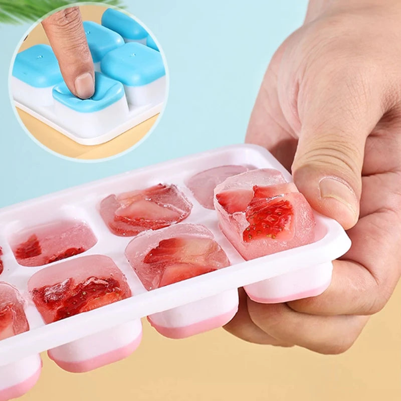 Azylo 14-Grid Smart Hybrid Ice Cube Tray with Spill-Proof Lid