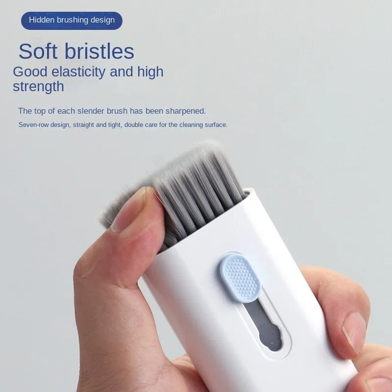 Azylo 7-in-1 Pocket Tech Cleaning Pen
